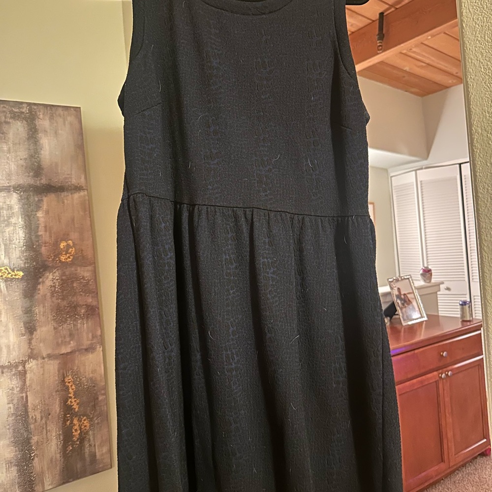 Ann Taylor LOFT Petite 12 Black & Navy Cheetah Print Midi Dress Stretchy